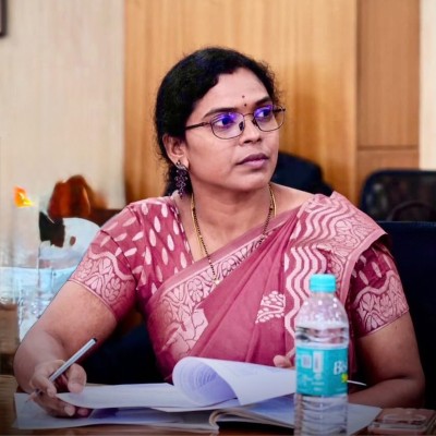 Dr. Anjani Priyadarshni